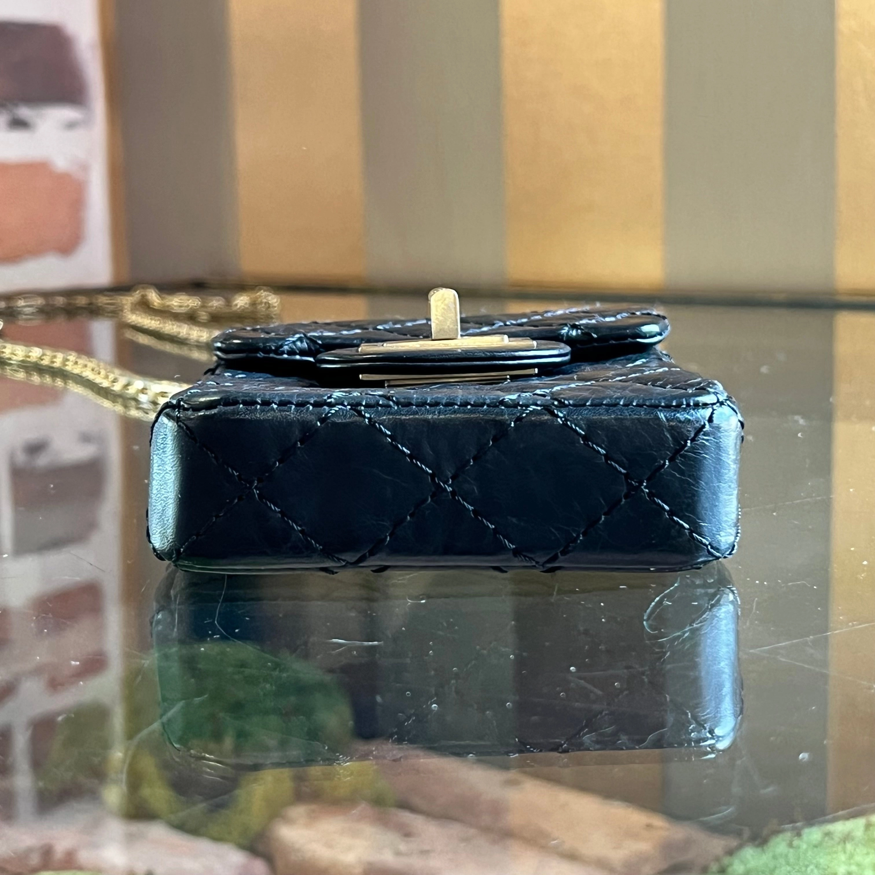 CHANEL2.55 Reissue Aged Calfskin Crossbody Bag