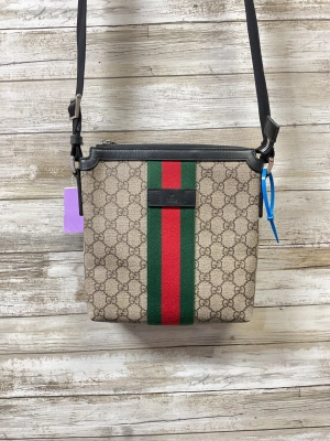 Crossbody Luxury Designer By Gucci In Green & Tan, Size:Small