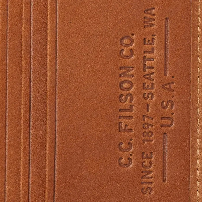 Filson Outfitter Leather Card Wallet Tan