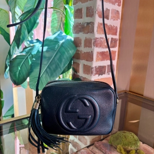 GUCCI Black Leather Interlocking G Soho Crossbody