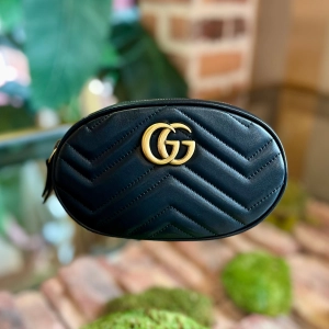 GUCCI GG Marmont Black Calfskin Matelasse Belt Bag 65/26(SZ00)