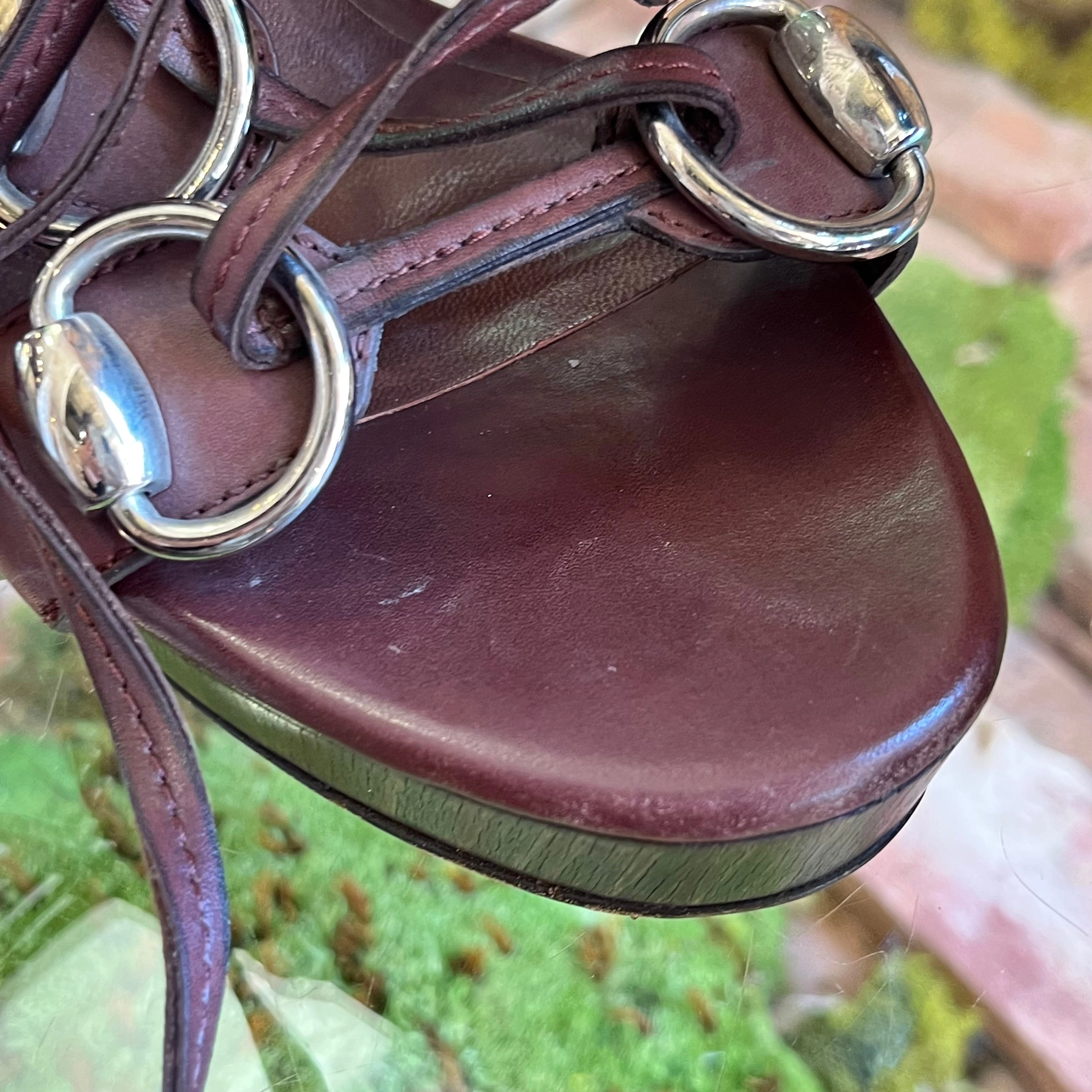 GUCCI Leather Horsebit Strappy Platform Heels SZ7B