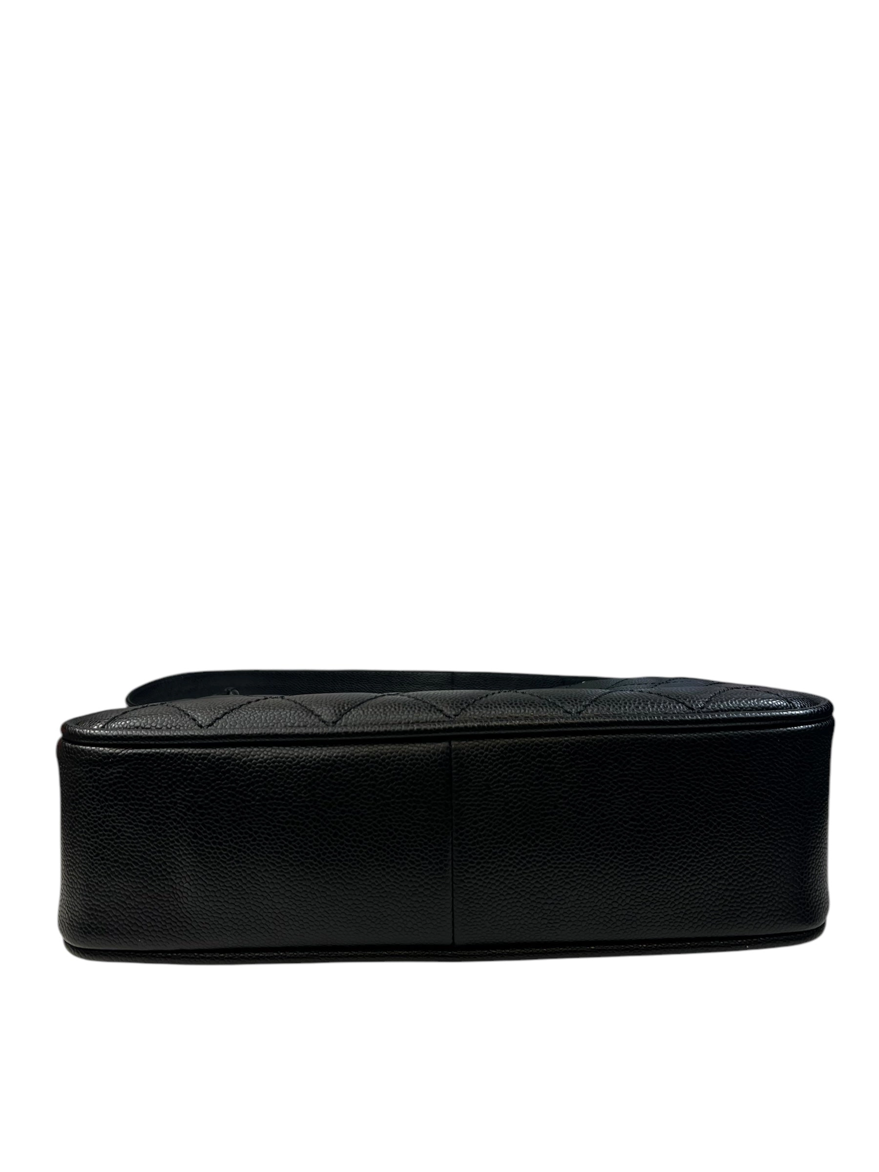 Handbag Luxury Designer By Chanel, Size: Medium