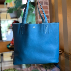 HERMES Double Sens Aqua Colvert Taurillon Clemence Swift Reversible Tote Bag