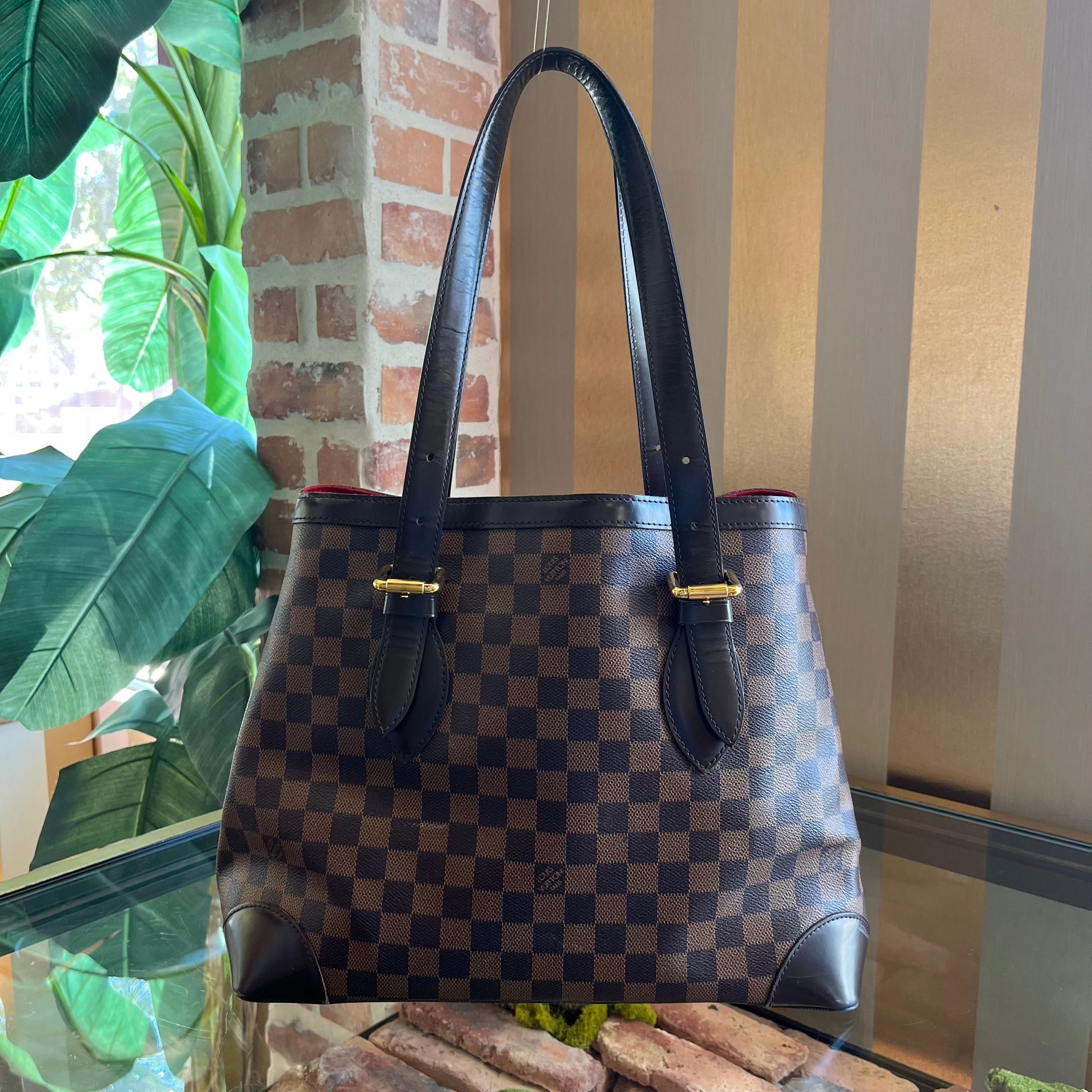 LOUIS VUITTON Hampstead Damier Ebene GM Shoulder Bag