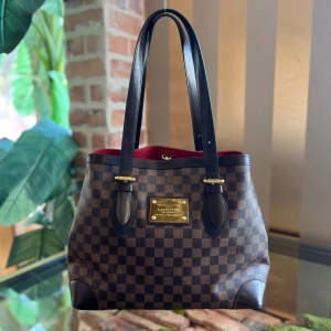 LOUIS VUITTON Hampstead Damier Ebene GM Shoulder Bag