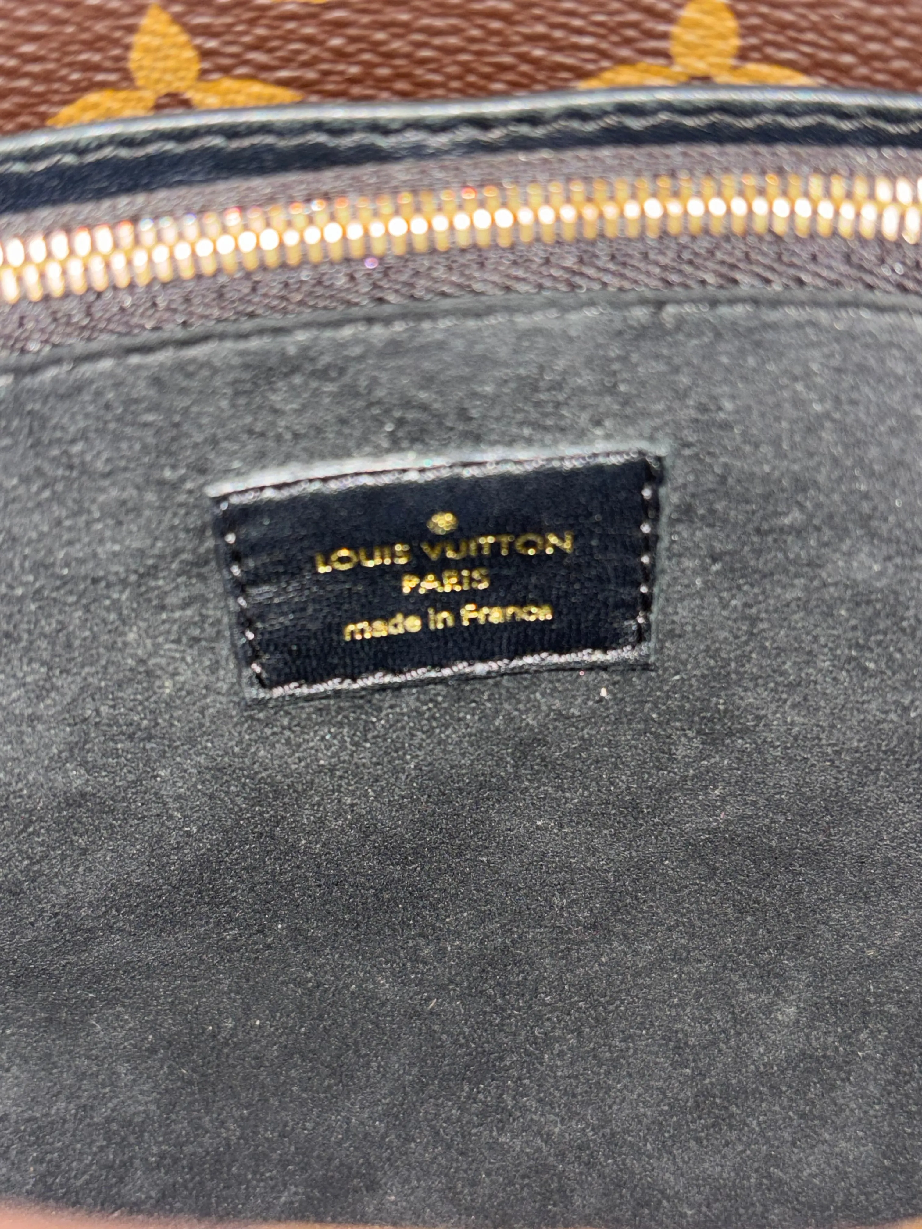 LOUIS VUITTON Monogram Double V Shoulder Bag