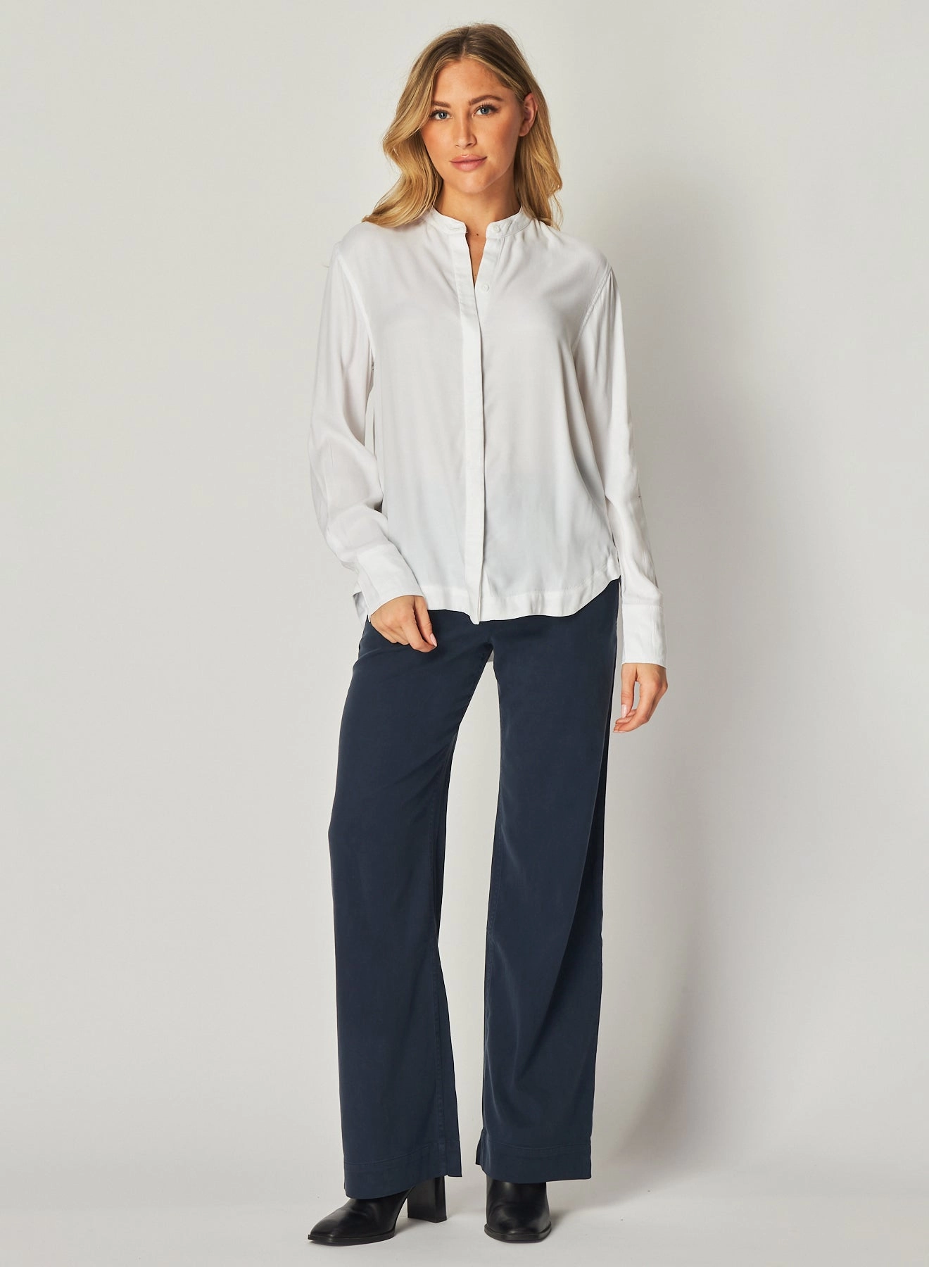 Mandarin Collar Button Down - White