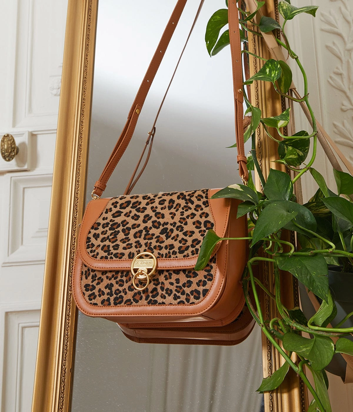 Marilyn Amazon Apple Skin Vegan Leather Crossbody | Leopard