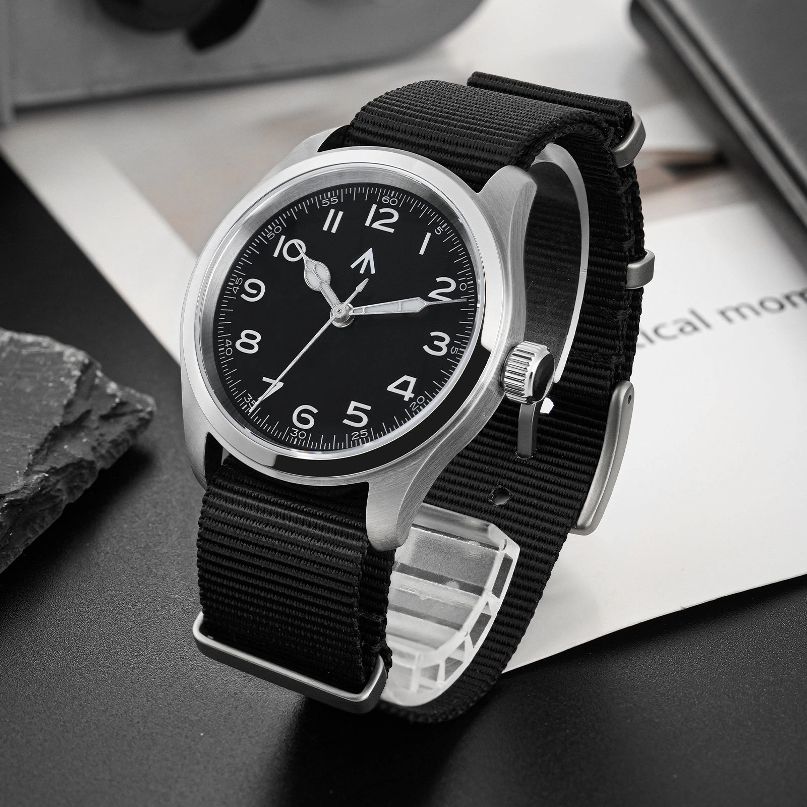 ★Pre-Owned★Militado VH31 38mm Field Watch ML08