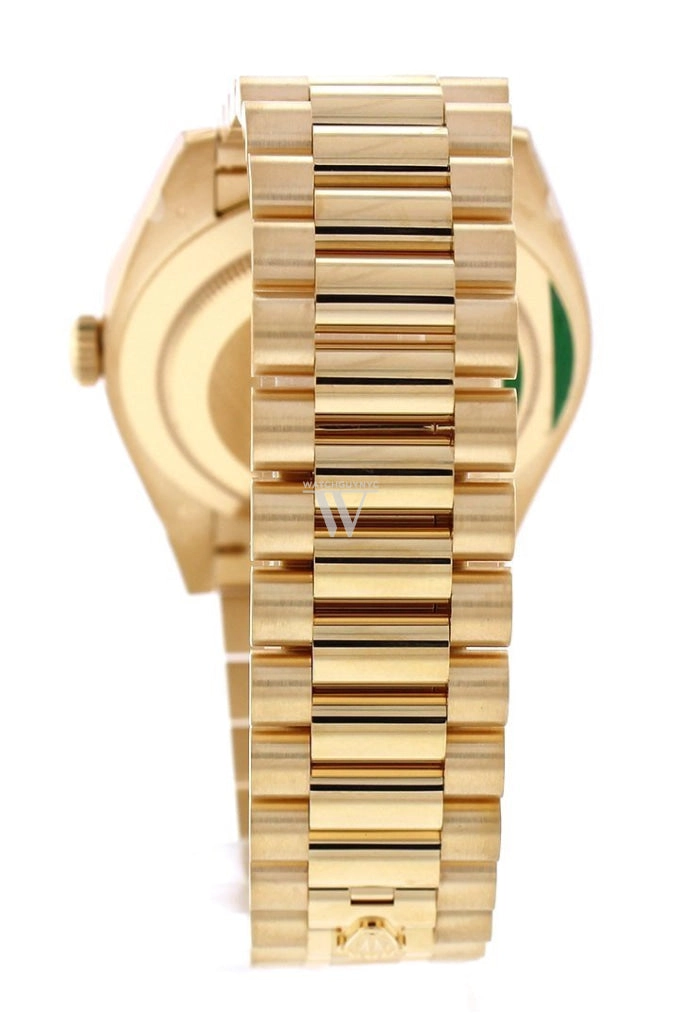 Rolex Day-Date 40 Silver Motif Dial 40 Baguette Diamond Bezel 18K Yellow Gold President Automatic Men's Watch 228398TBR  228398