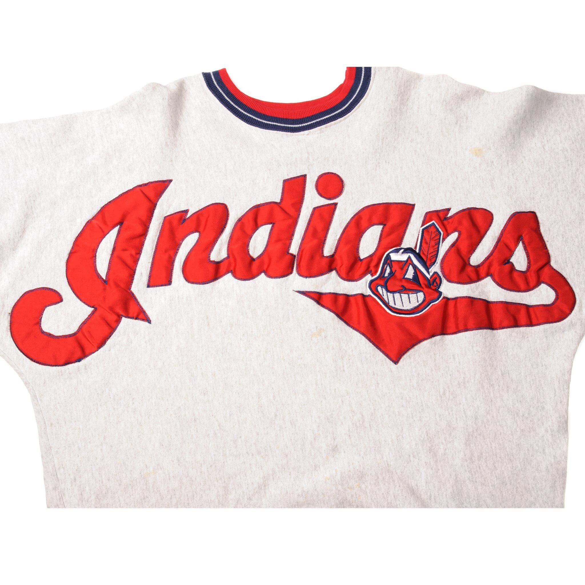 VINTAGE MLB CLEVELAND INDIANS SWEATSHIRT SIZE LARGE MADE IN USA