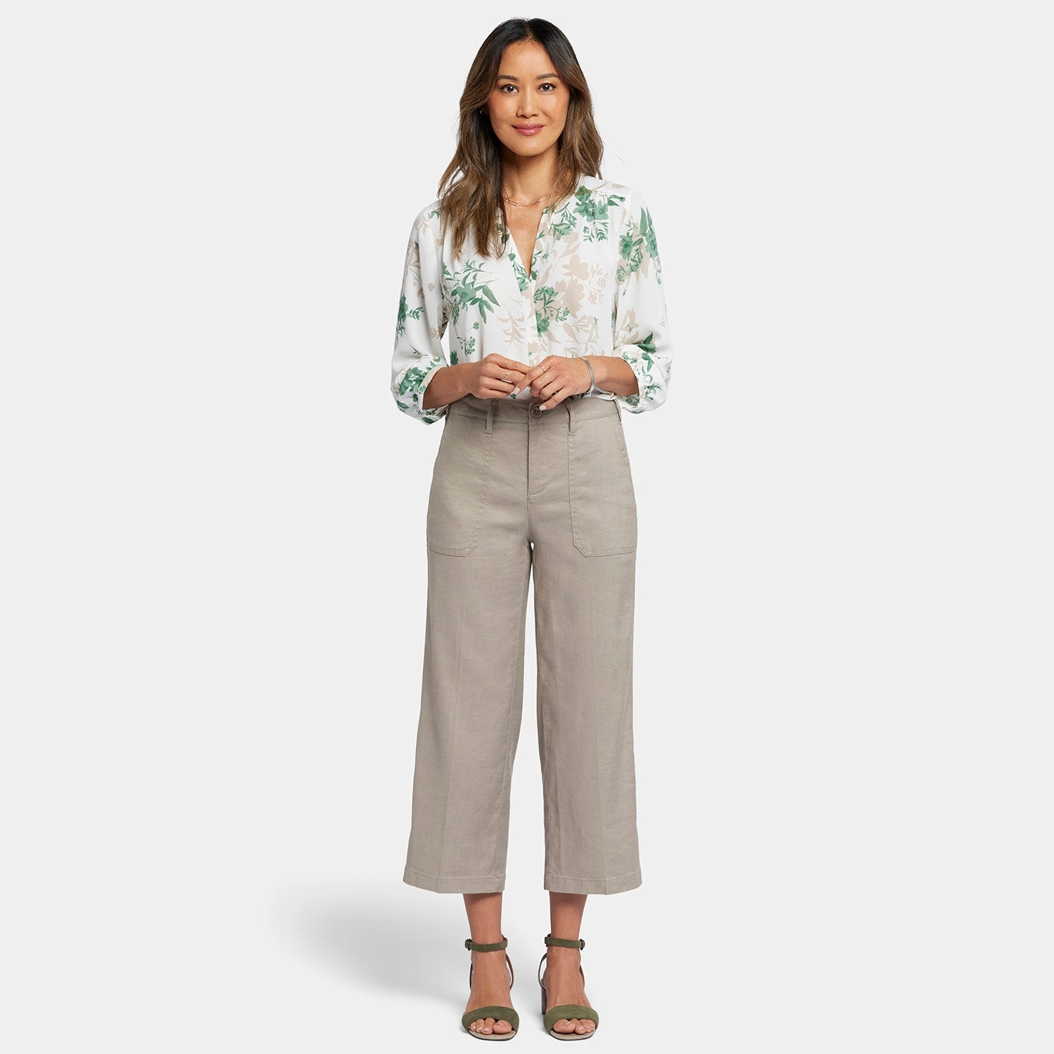 Wide Leg Cargo Capri Pants - Saddlewood